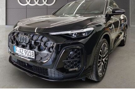 Audi Q5 9.900 km 72.650 &euro; Frankfurt am Main 60314