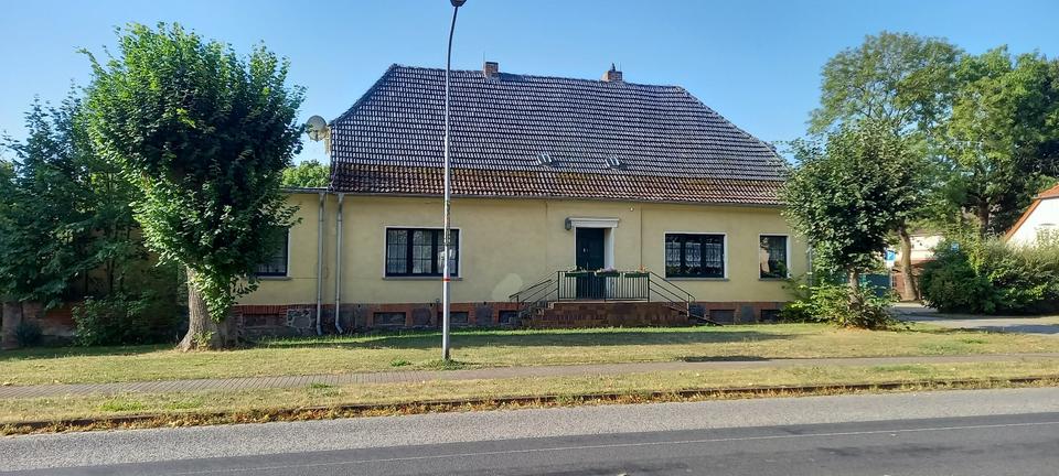 Bauernhaus, Landhaus Fehrbellin - 8 Zimmer, 200 m&sup2;, 325.000&euro; | Angebot:24506221