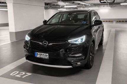 Opel Grandland (X) 73.000 km 18.000 &euro; Frankfurt am Main 60316