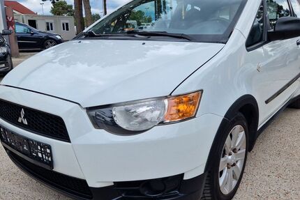 Mitsubishi Colt 98.604 km 3.990 &euro; Berlin 12559