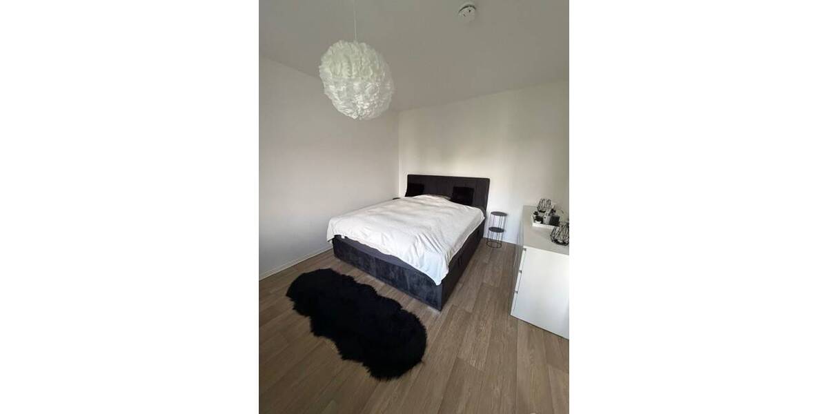 Etagenwohnung Merseburg Kötzschen - 4 Zimmer, 73 m&sup2;, 532&euro; | Angebot:26555424