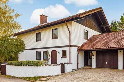 Haus Freilassing - 5 Zimmer, 180 m&sup2;, 825.000&euro; | Angebot:23861660