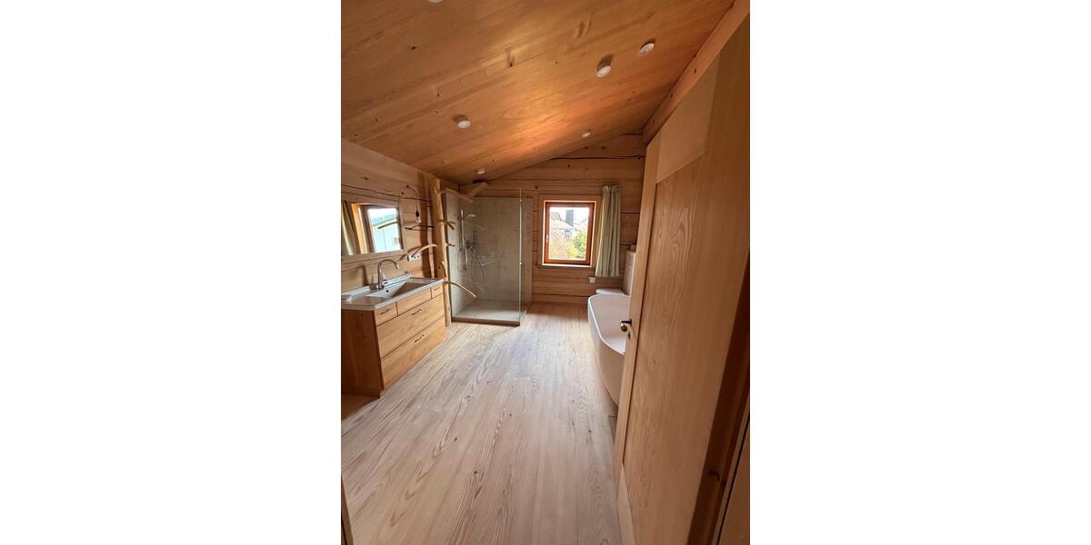 Einfamilienhaus Vilseck - 5 Zimmer, 160 m&sup2;, 830.000&euro; | Angebot:26223155