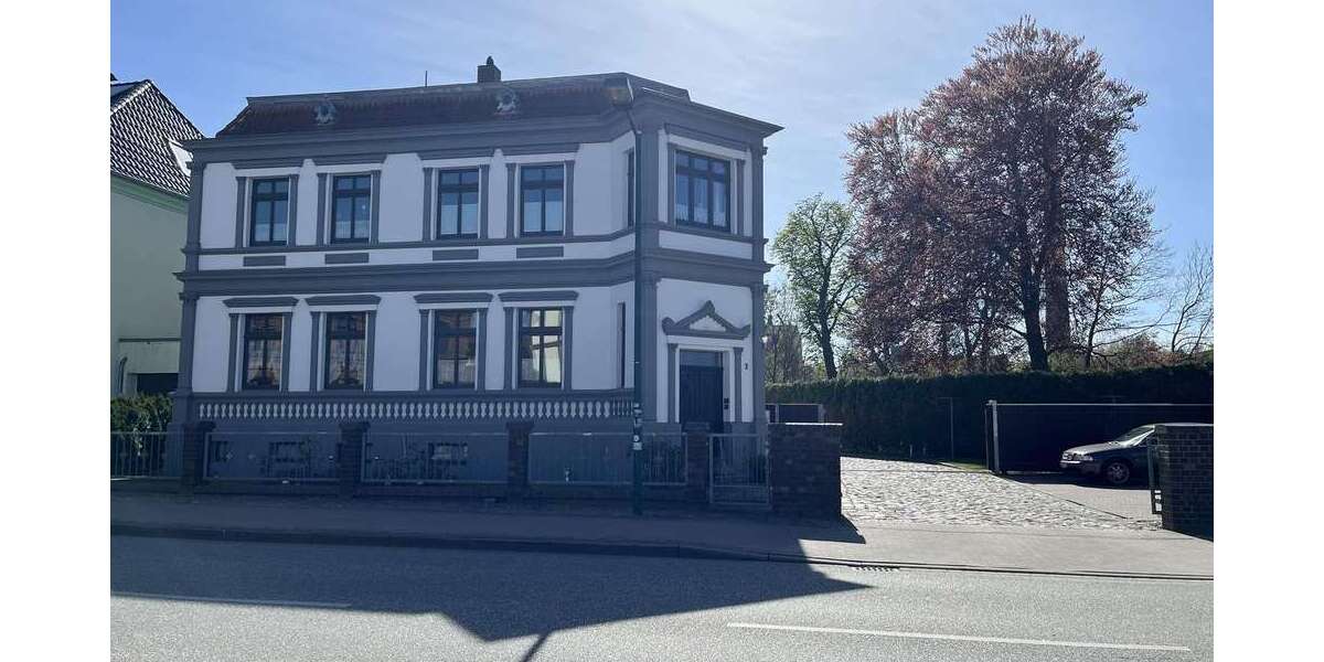Einfamilienhaus Lübz - 7 Zimmer, 179 m&sup2;, 790.000&euro; | Angebot:26759240