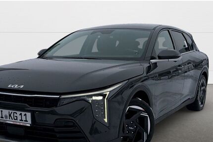 Kia K4 1.001 km 32.980 &euro; Giessen 35394