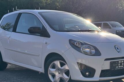 Renault Twingo 94.000 km 3.350 &euro; Kiel 24145