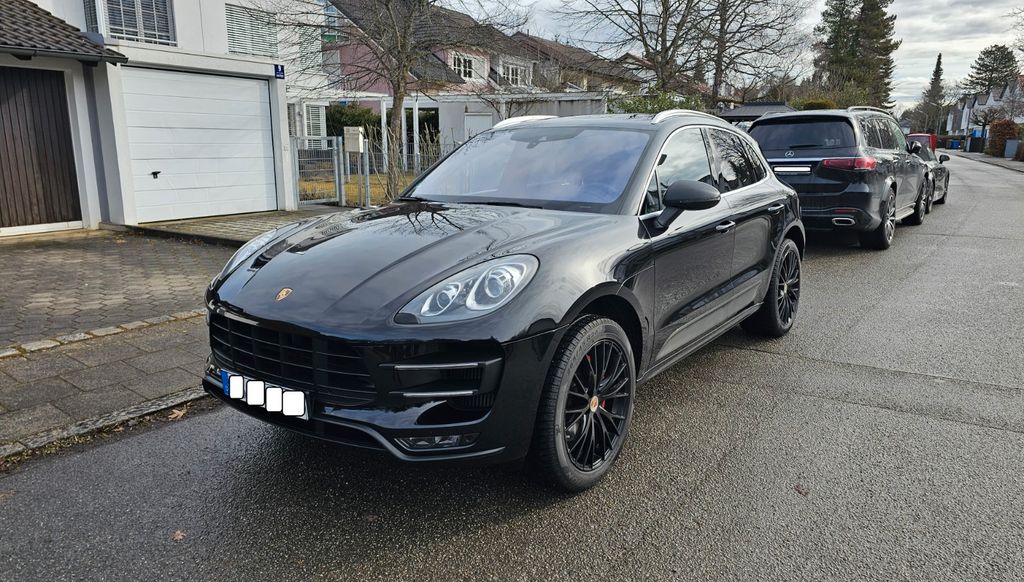 Porsche Macan 194.000 km 23.900 &euro; München 81739