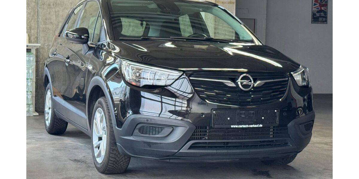 Opel Crossland (X) 63.700 km 12.990 &euro; Fellbach bei Stuttgart 70736