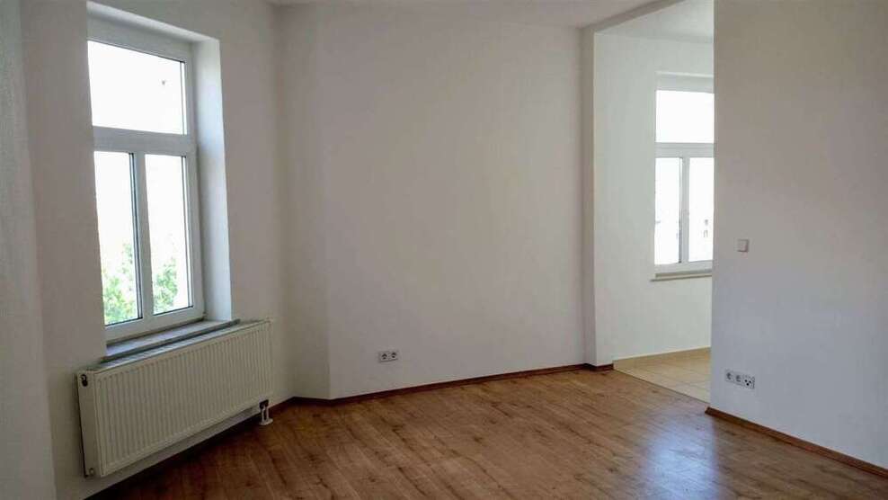 Wohnung zum Kaufen in Chemnitz 55.000 € 45.74 m²