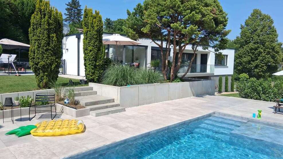 Haus zum Kaufen in Böbingen 1.050.000 € 175 m²