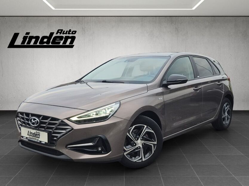 Hyundai i30 53.584 km 15.970 € Erftstadt 50374