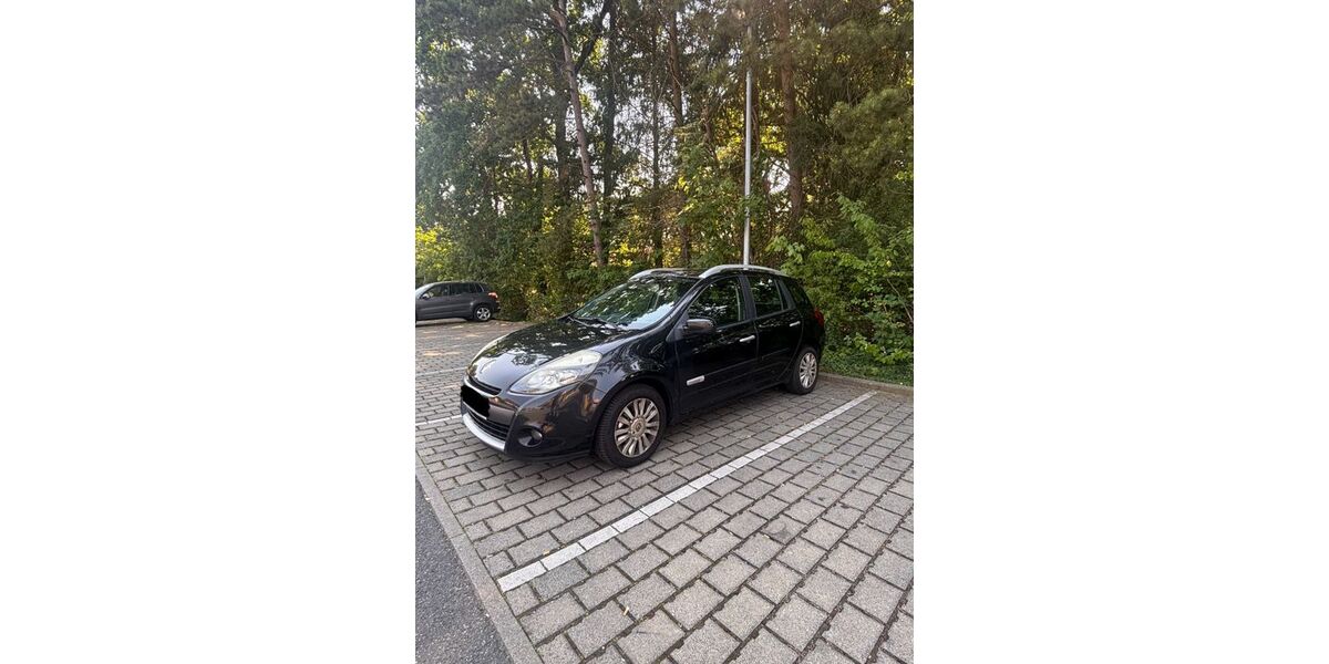 Renault Clio 158.000 km 3.749 &euro; Erlangen 91052