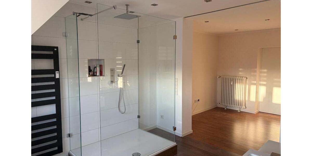 Dachgeschoßwohnung Hilden - 5 Zimmer, 139 m&sup2;, 715.000&euro; | Angebot:25352159