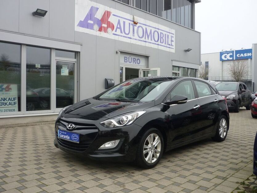 i30