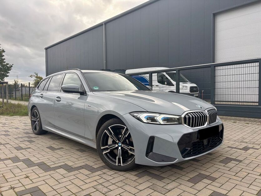 BMW 330 12.000 km 51.770 € Königs-Wusterhausen 15711