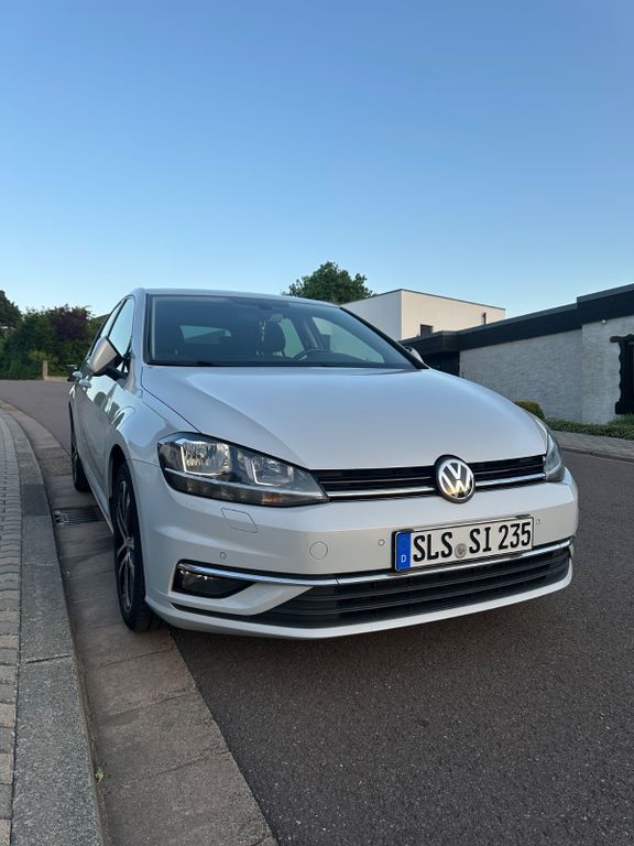 VW Golf 215.000 km 11.300 € Überherrn 66802