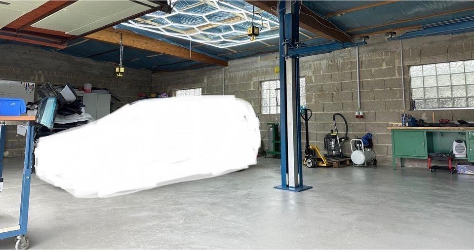 Werkstatt Schrauberplatz Garage Halle zimmer