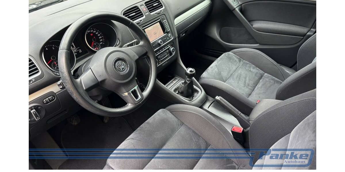 VW Golf Highline 1.4*Klima*PDC*NAV*AUX*Tempo*SHZ* 171.519 km 5.490 &euro; Berlin 13187