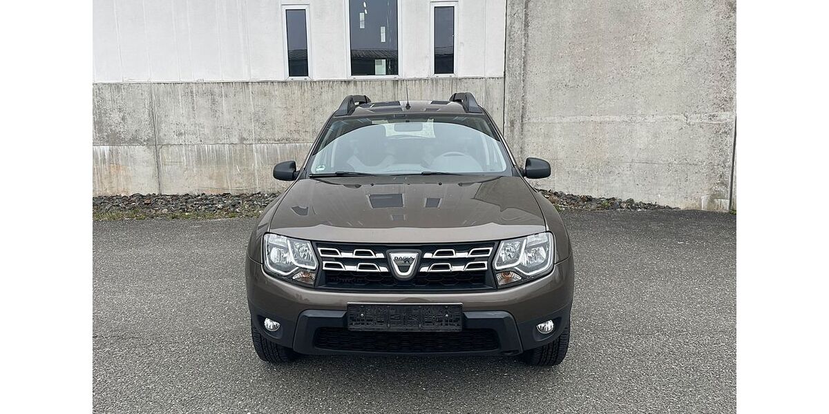Dacia Duster 84.000 km 9.700 &euro; Weiden 92637