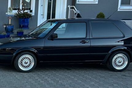 VW Golf 142.642 km 9.400 &euro; Königsmoos 86669