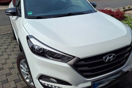 Hyundai TUCSON 54.100 km 14.449 &euro; Troisdorf 53842