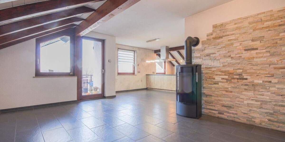 Etagenwohnung Lauchringen Unterlauchringen - 4 Zimmer, 97 m&sup2;, 310.000&euro; | Angebot:25741797