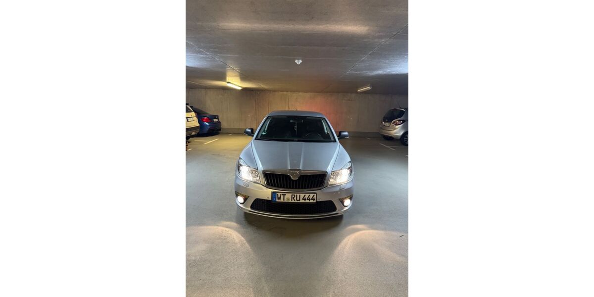 Skoda Octavia 270.000 km 5.200 &euro; Tiengen 79761