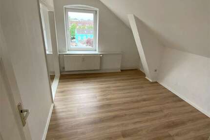 Wohnung zum Mieten in Flensburg 656 € 76 m² 4 zimmer