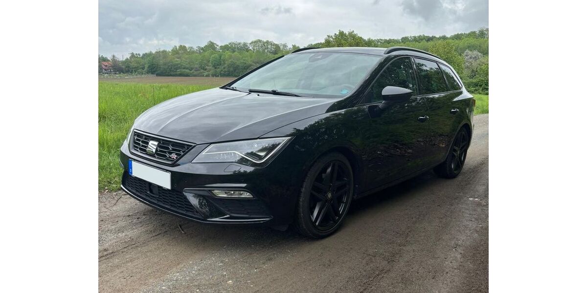 Seat Leon 77.000 km 16.999 &euro; Bad Harzburg 38667
