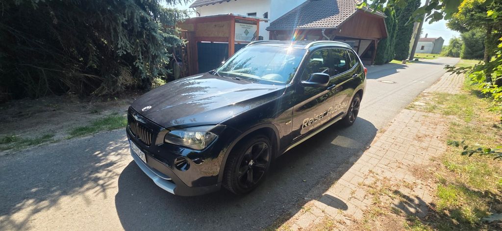 BMW X1 276.000 km 4.499 &euro; Oschersleben 39387