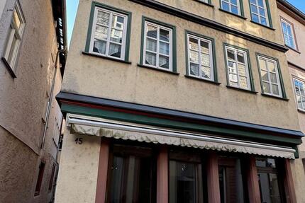 Attraktives Ladengeschäft im Herzen der Altstadt zimmer