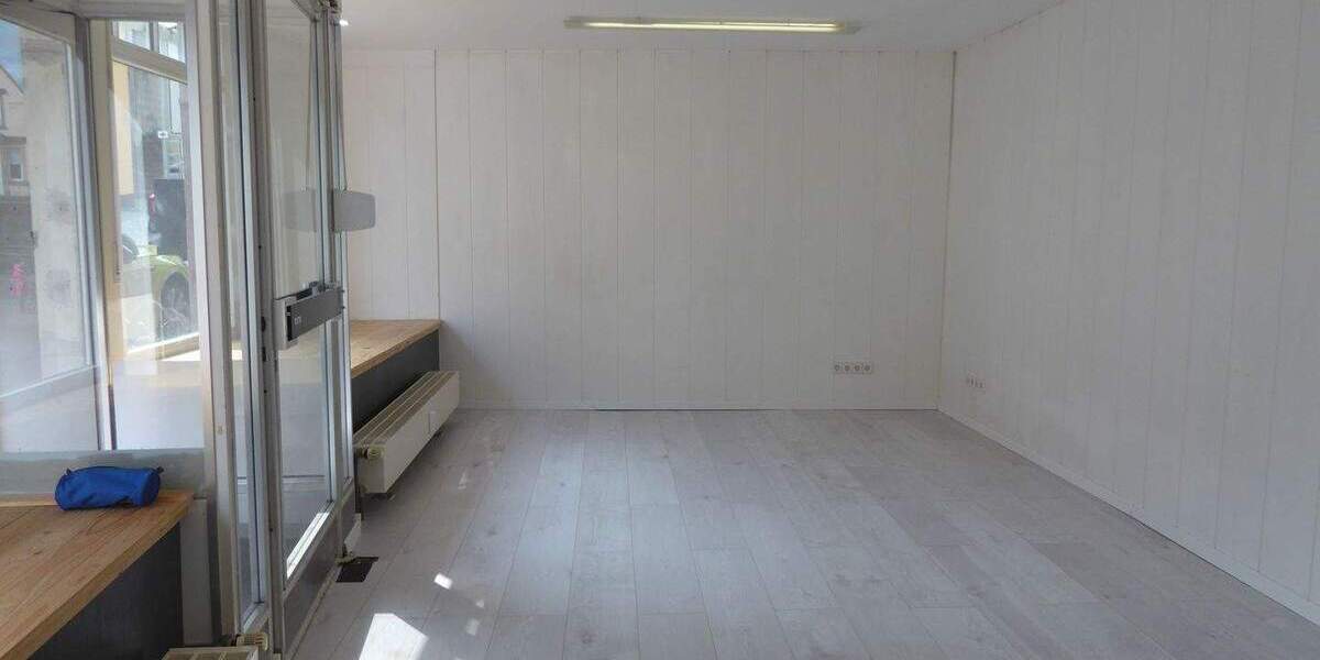 Gewerbeobjekt Gernsbach - 2 Zimmer, 600&euro; | Angebot:26804211