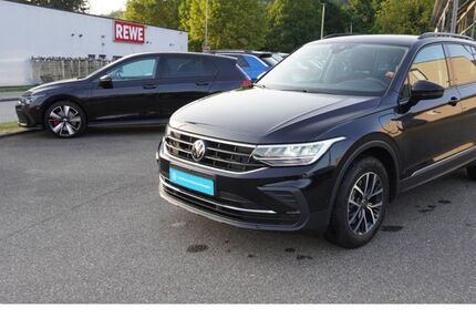 VW Tiguan 42.200 km 29.980 &euro; Schopfheim 79650