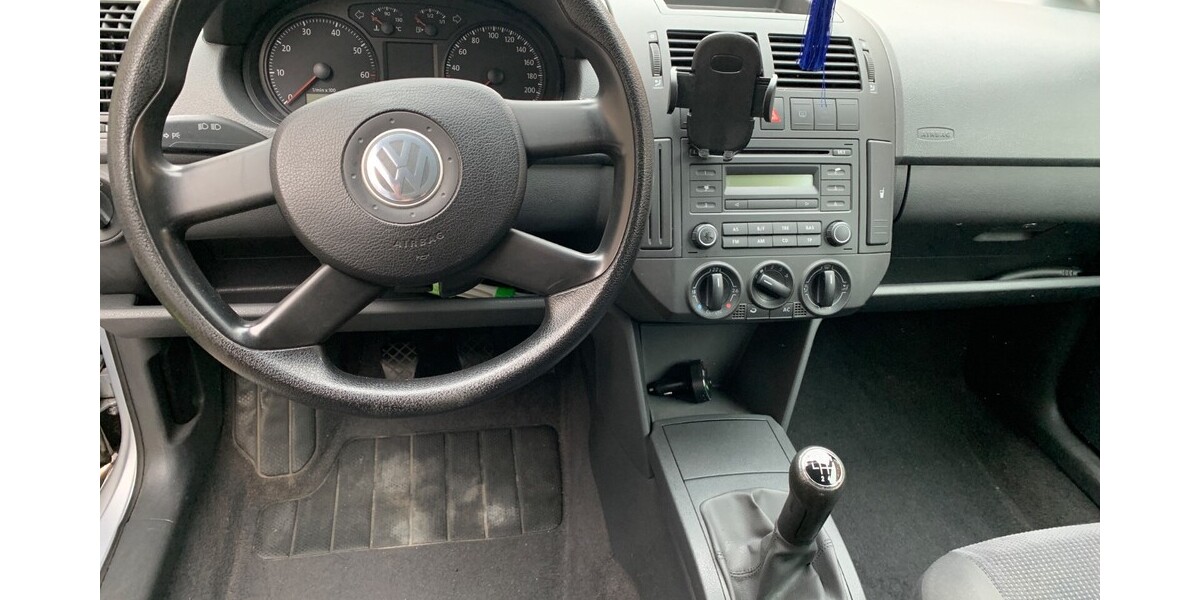 VW Polo 75.500 km 3.200 &euro; Kiel 24103