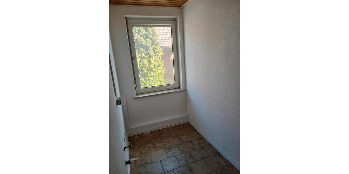 Einfamilienhaus Erxleben - 5 Zimmer, 139 m&sup2;, 1.250&euro; | Angebot:26357011
