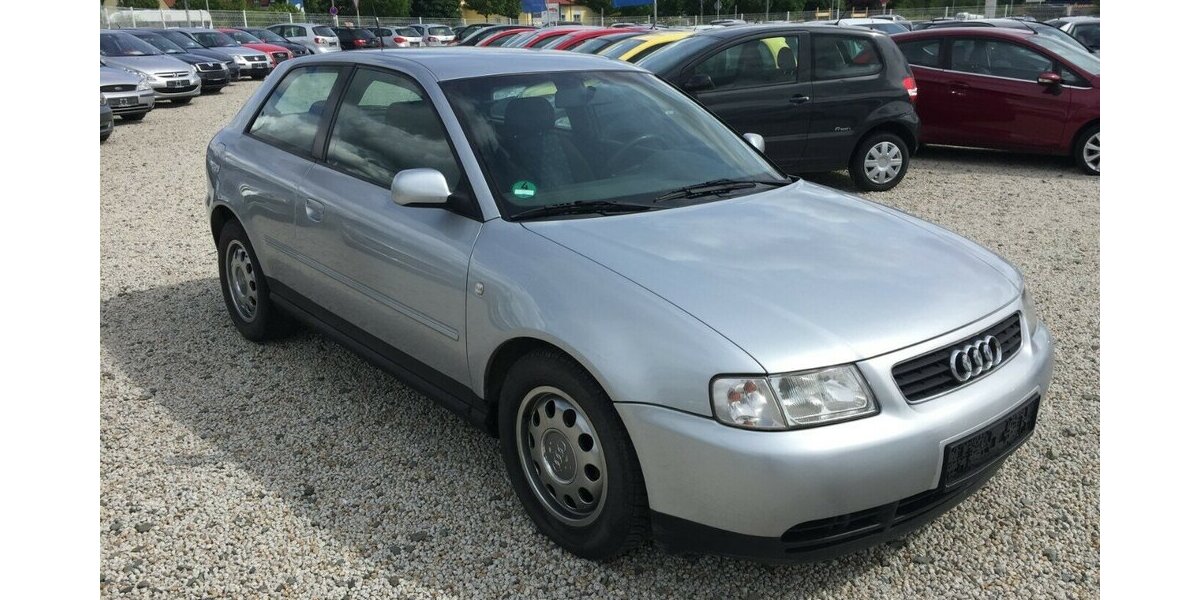 Audi A3 1.6 Ambiente! 332.000 km 650 € Himmelkron 95502