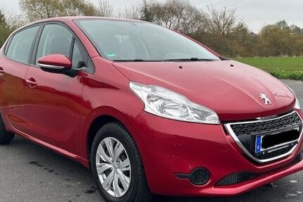 Peugeot 208 76.547 km 5.300 &euro; Borken 34582