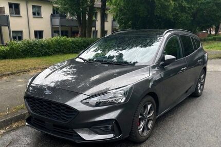 Ford Focus 54.900 km 14.300 &euro; Kiel 24148
