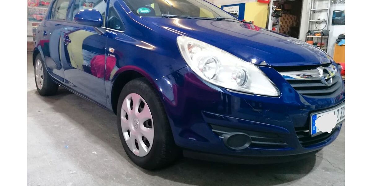 Opel Corsa 82.000 km 3.650 &euro; Villingen -Schwenningen 78052