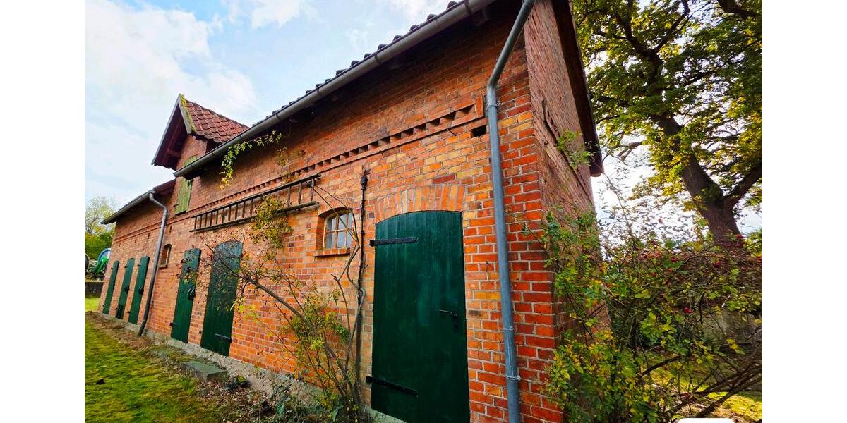 Einfamilienhaus Uelzen - 12 Zimmer, 219 m&sup2;, 295.000&euro; | Angebot:25901736