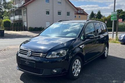 VW Touran 186.500 km 7.990 &euro; Detmold 32760