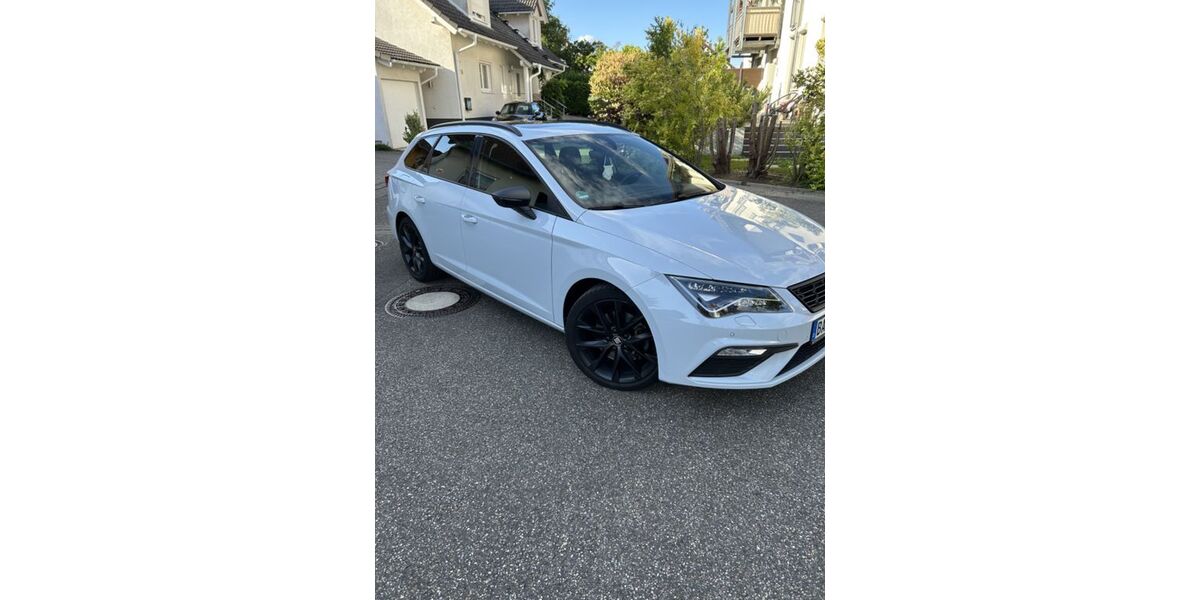 Seat Leon 96.743 km 18.299 &euro; Baden-Baden 76532