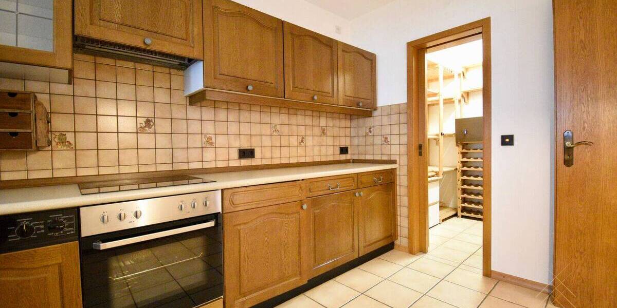 Etagenwohnung Idar-Oberstein Oberstein - 4 Zimmer, 110 m&sup2;, 179.000&euro; | Angebot:26391177