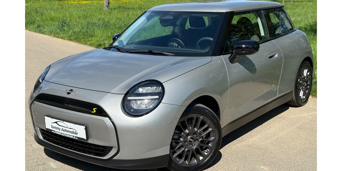 Mini Cooper SE 14.000 km 29.900 &euro; Stuttgart 70599