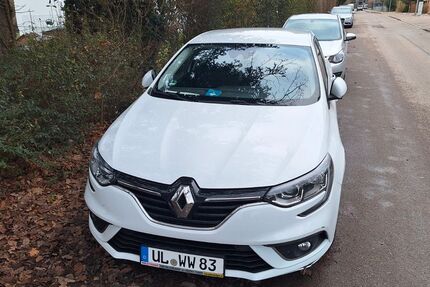 Renault Megane 112.000 km 9.999 &euro; Ulm 89075