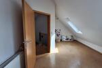 Dachgeschoßwohnung Ilbesheim bei Landau in der Pfalz - 1 Zimmer, 25 m&sup2;, 349&euro; | Angebot:25989172