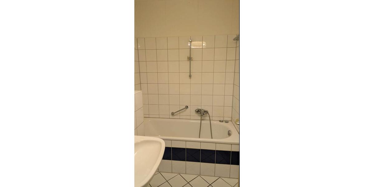 Etagenwohnung Chemnitz Kapellenberg - 2 Zimmer, 47 m&sup2;, 57.000&euro; | Angebot:26518249