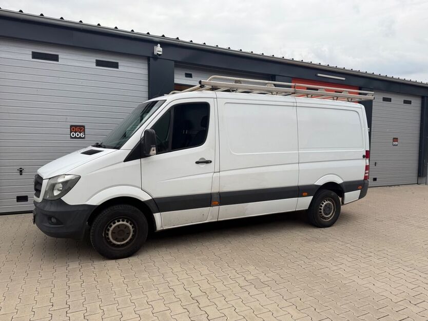 Mercedes-Benz Sprinter 216.000 km 11.800 € Bremen 28309