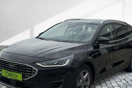 Ford Focus 32.746 km 16.990 &euro; Bayreuth 95445