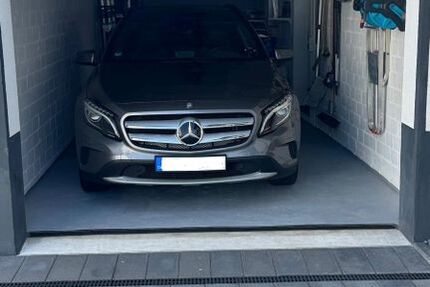 Mercedes-Benz 220 134.000 km 16.990 &euro; Kamp-lintfort 47475